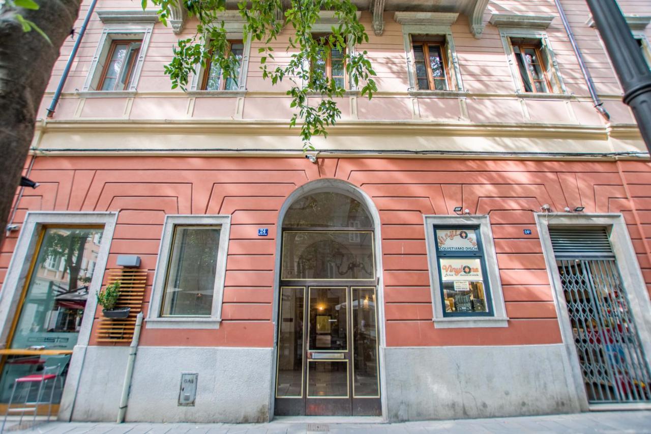 Viale 24 Apartamento Trieste Exterior foto